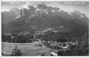 Scan_sw-Foto-AK_W.Oll_05a_Grainau_Gesamtblick_vom_Höhenrain_1933